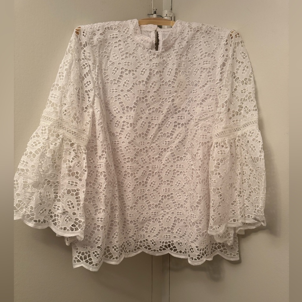 Elegant White Lace Women's Top, Size XL